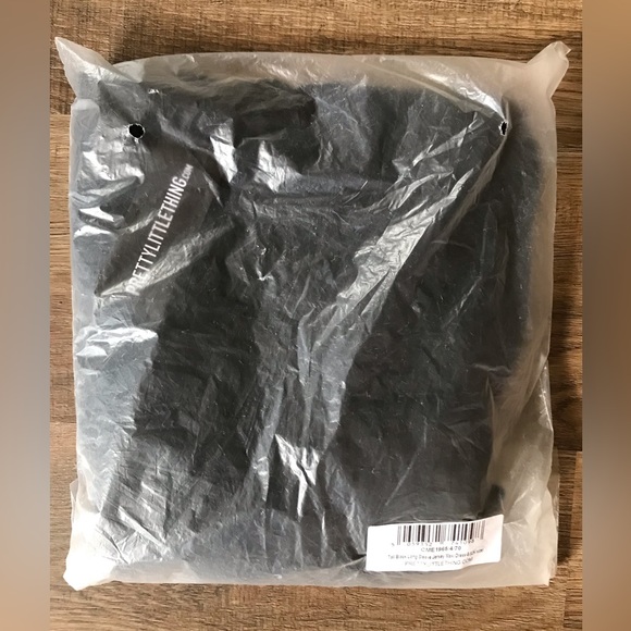 PrettyLittleThing Tall Black Long Sleeve Jersey Maxi Dress - UK8/ US4 - NWT - Picture 5 of 5